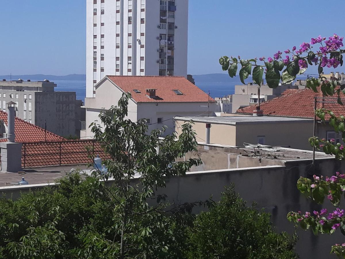 Apartment Music School Спліт Екстер'єр фото