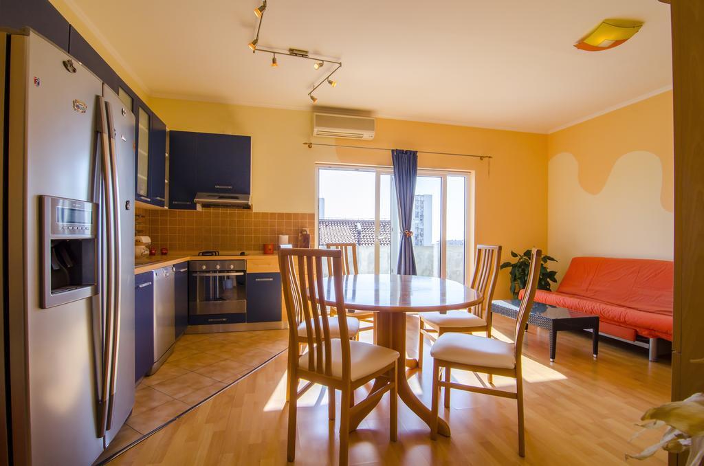Apartment Music School Спліт Екстер'єр фото