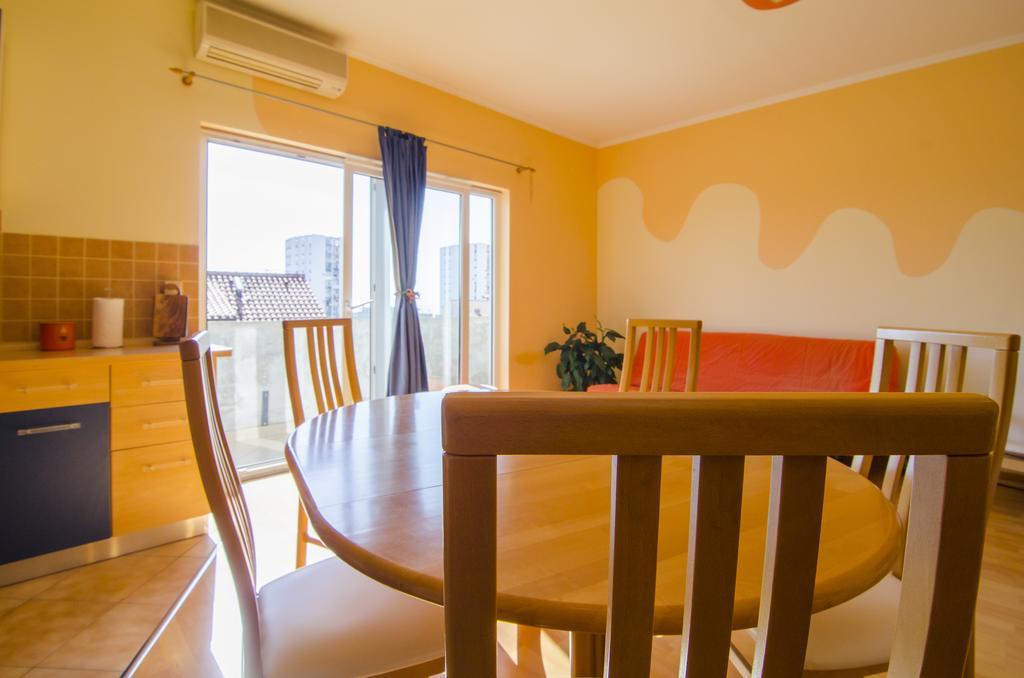 Apartment Music School Спліт Екстер'єр фото