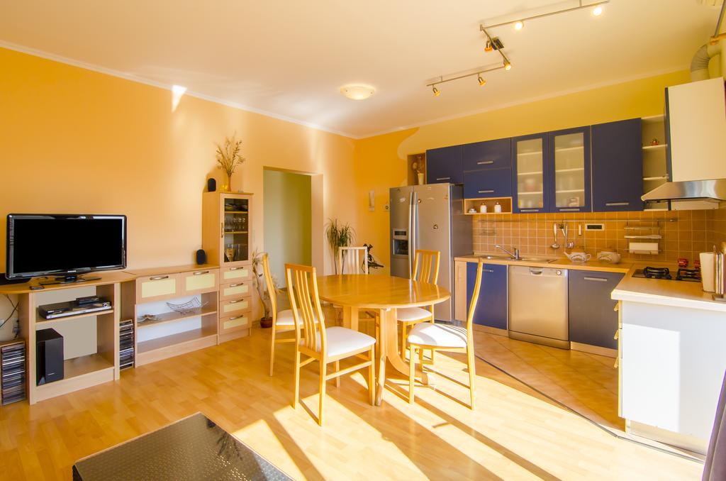 Apartment Music School Спліт Екстер'єр фото