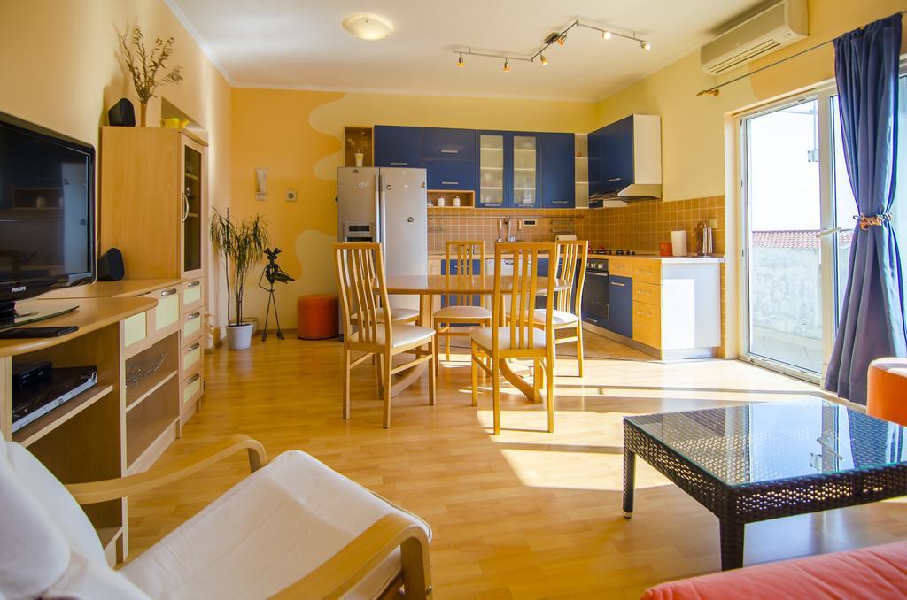 Apartment Music School Спліт Екстер'єр фото